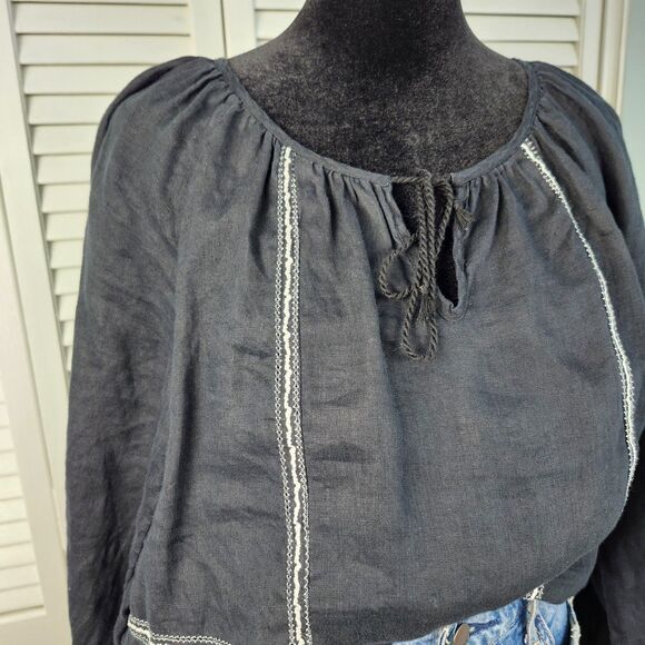 St. Tropez West Embroidered 100% Linen Blouse Black Size Medium Boho Peasant - Picture 3 of 11